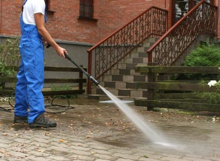 What's the Benefit of Hiring a Pressure Washing Professional vs. DIY?