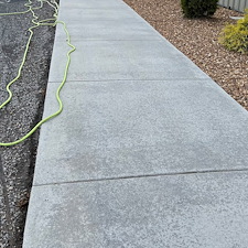 Sidewalk-Concrete-Cleaning-in-Albertville-AL 5