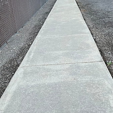 Sidewalk-Concrete-Cleaning-in-Albertville-AL 1